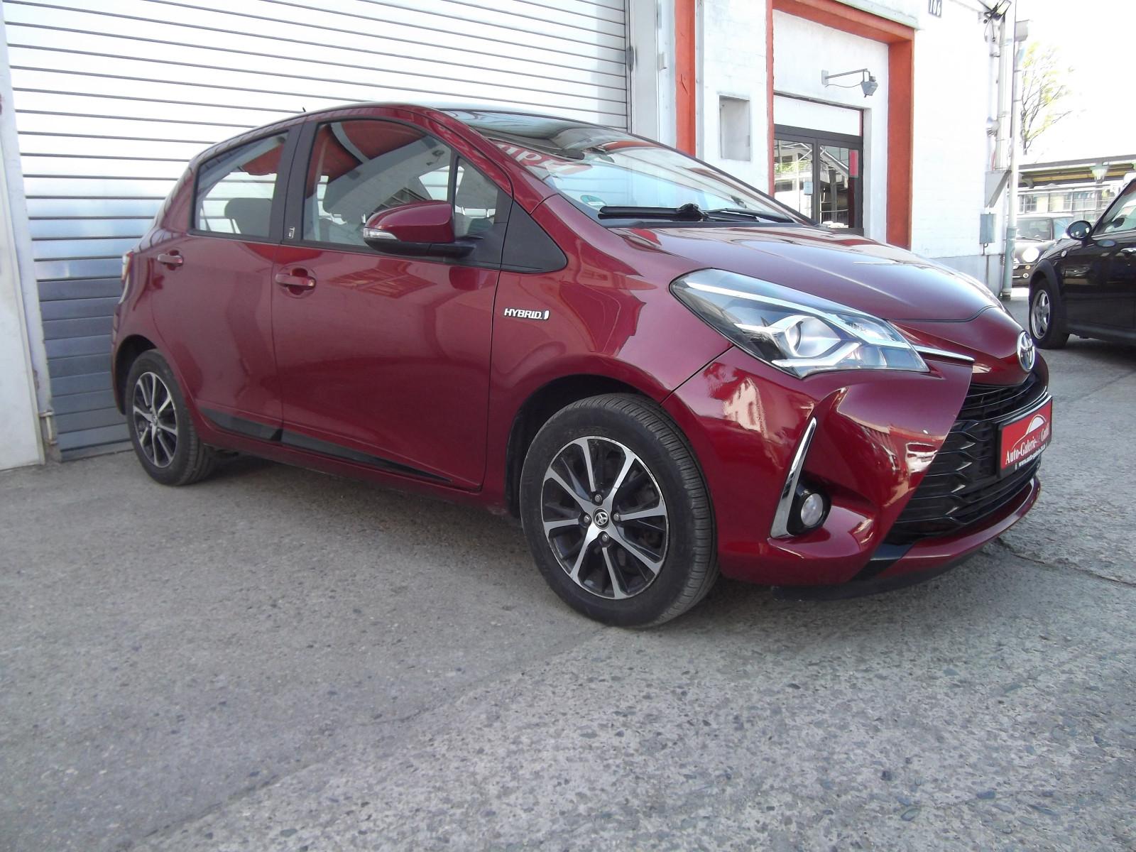 Toyota Yaris Hybrid Team D Automatik Sitzheizung