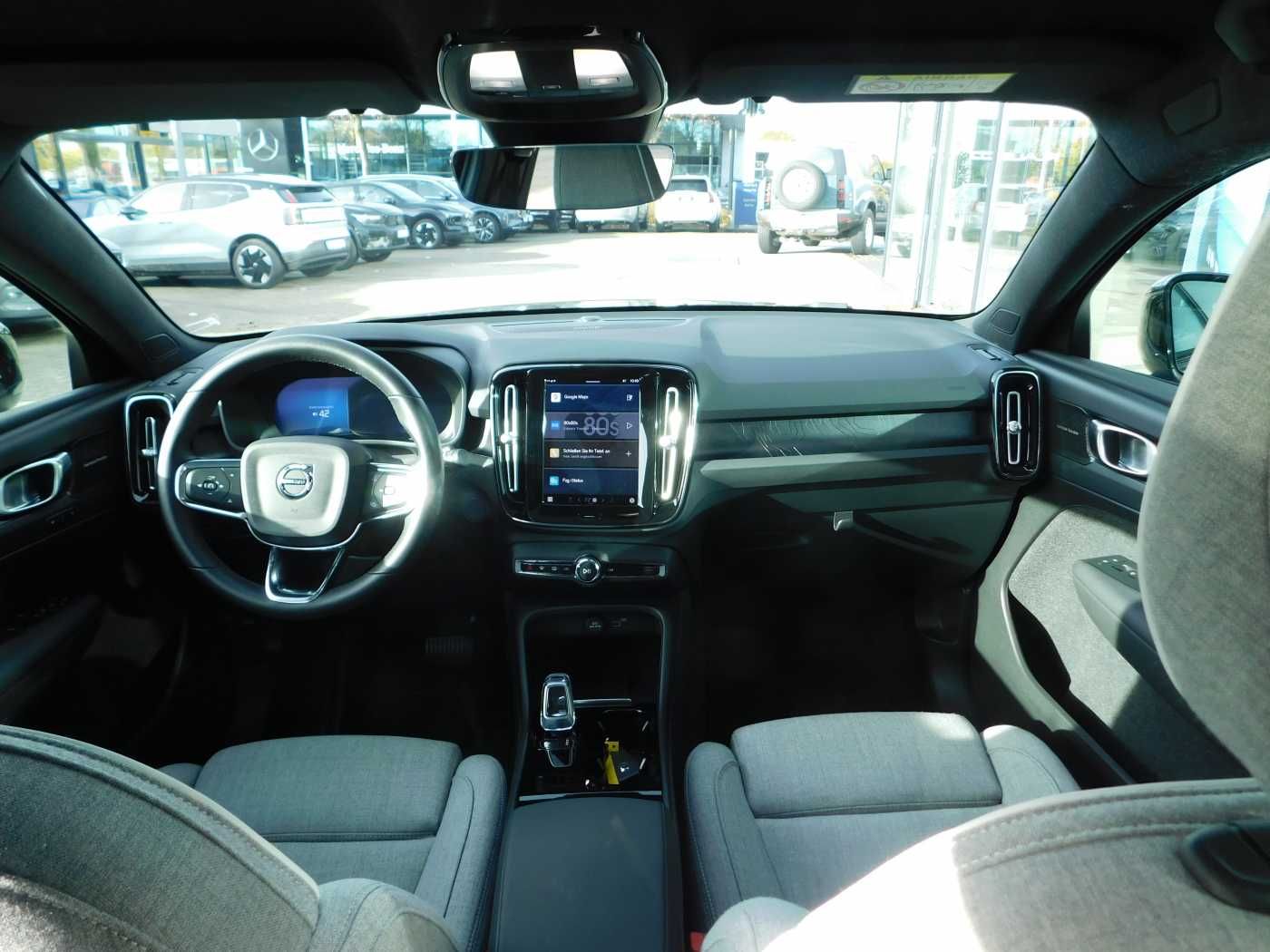 Fahrzeugabbildung Volvo C40 Recharge Twin Motor Ultimate AWD