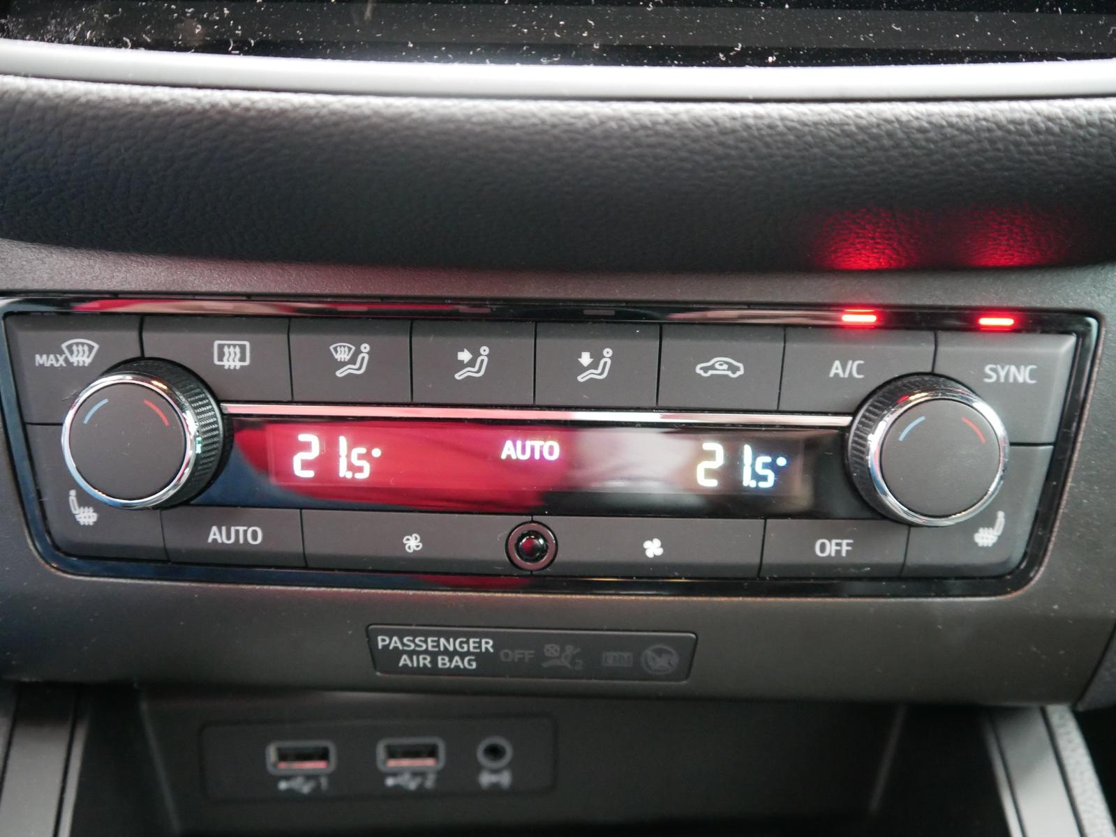 SEAT Ibiza 1.0 TSI Black Edition LED Navi Tempomat, миниатюра 19