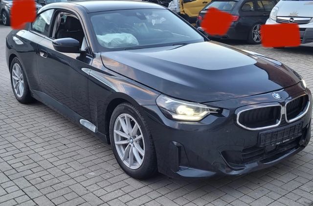 BMW 220i Steptronic Coupé -