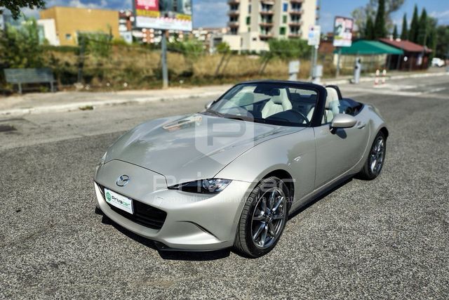Mazda MAZDA MX-5 2.0L Skyactiv-G Kazari