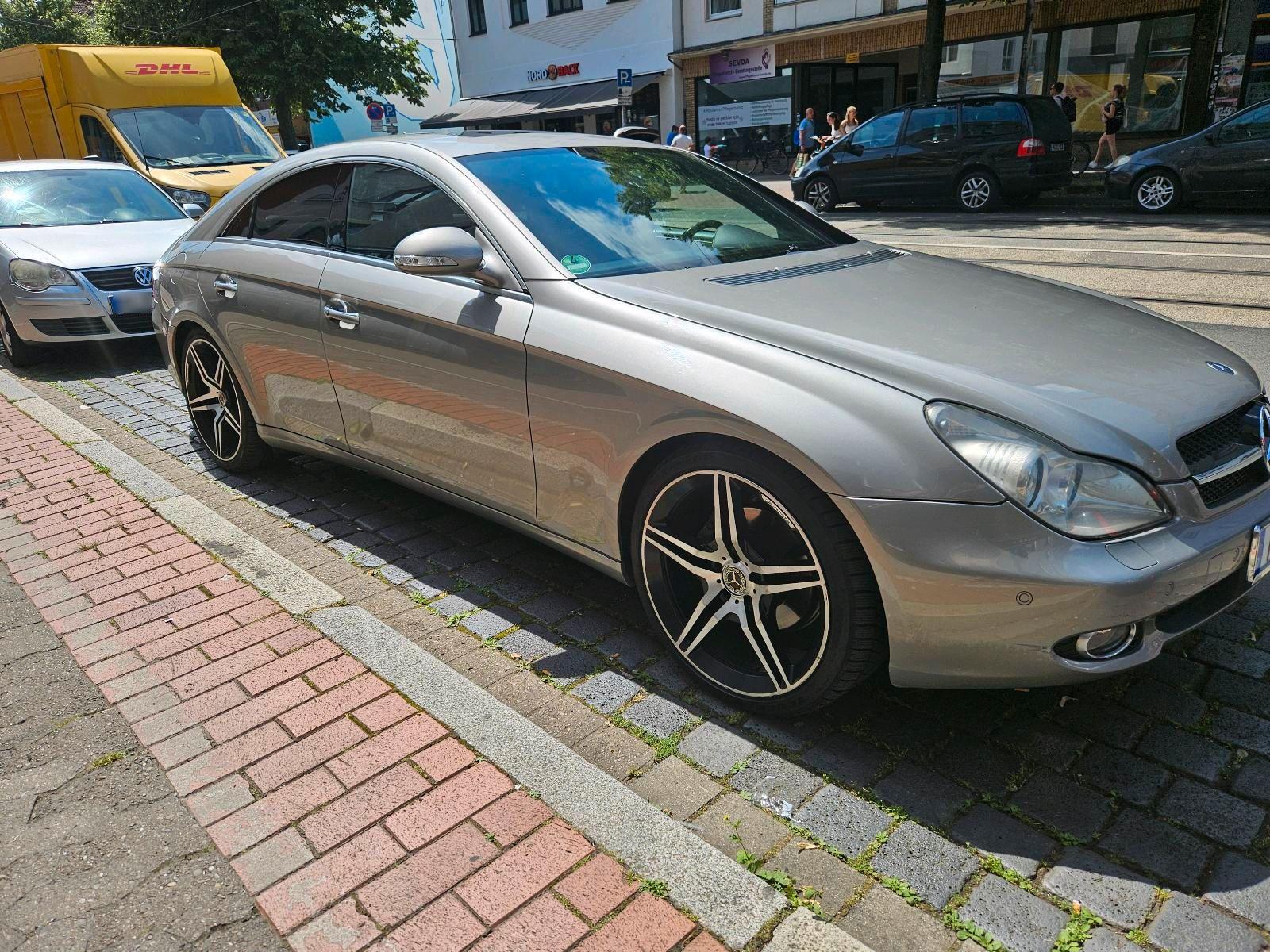Mercedes-Benz CLS 500