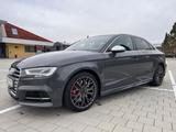 Audi S3 2.0 TFSI S tronic quattro Limousine - graue Audi S3