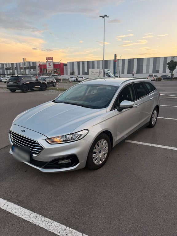 Image of Ford Mondeo