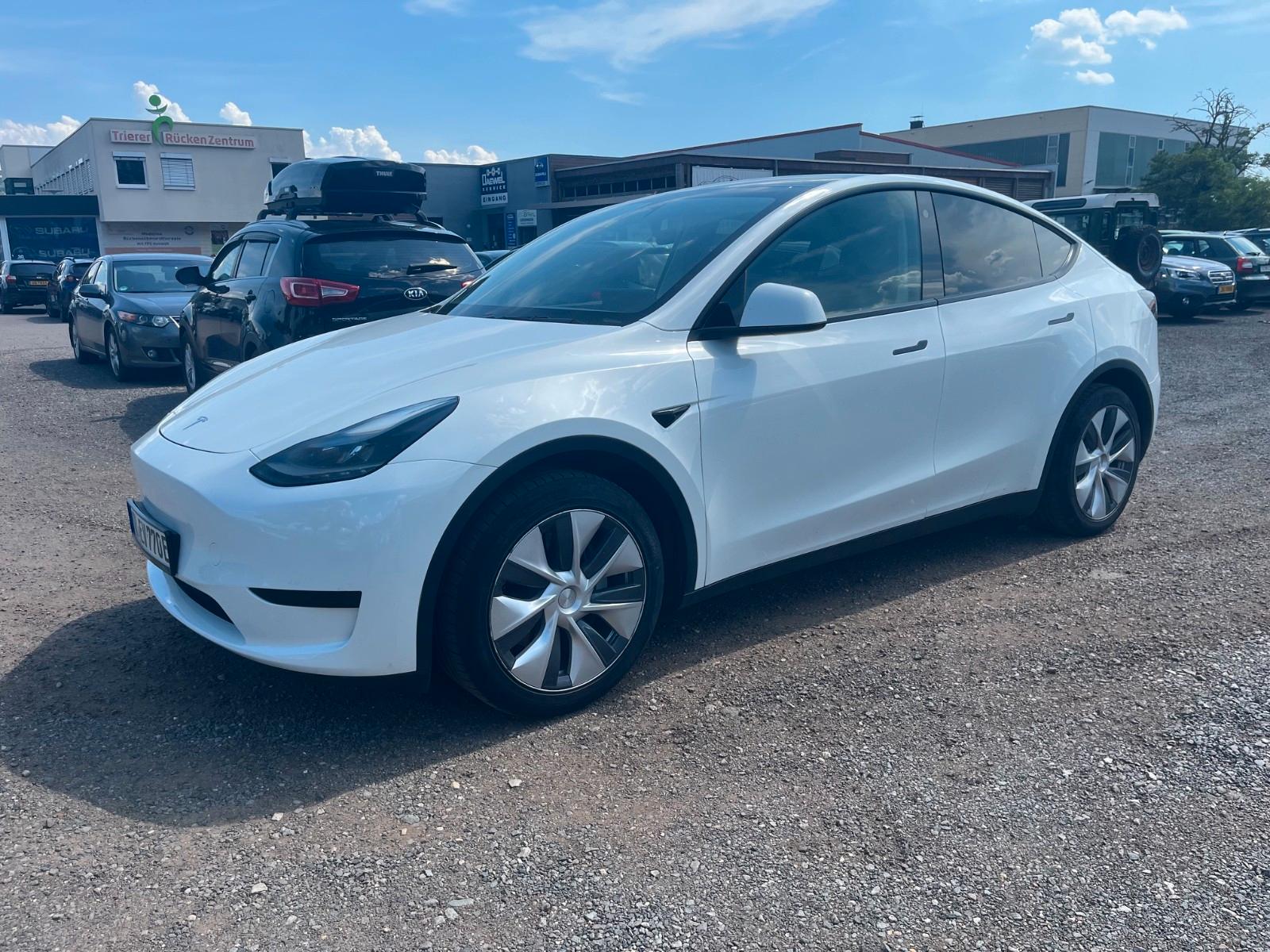 Tesla Model Y Standard Range