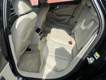 Audi A6 - 10