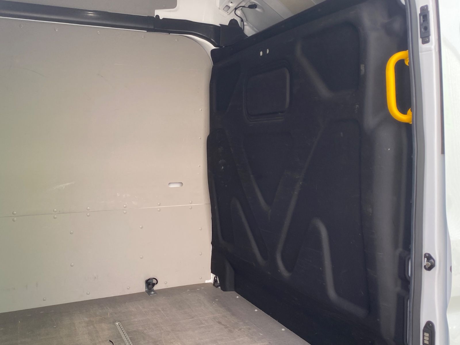 Fahrzeugabbildung Ford Transit Kasten 350 L4 H3Trend,1Hd,Garantie