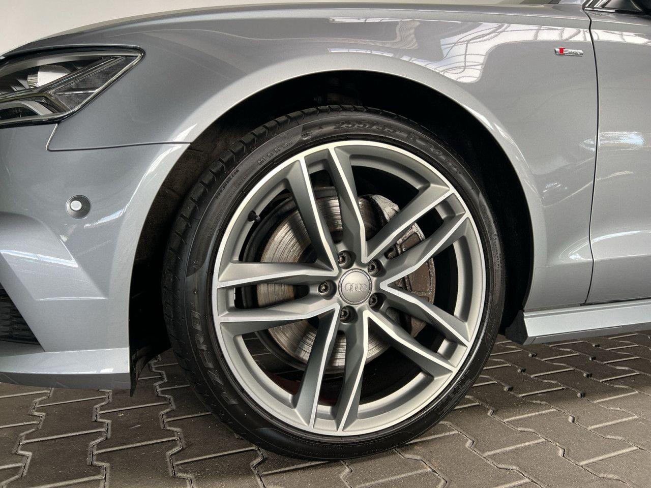 Audi A6 Avant S-Line 3.0 TDI quattro AHK LED STANDHZG