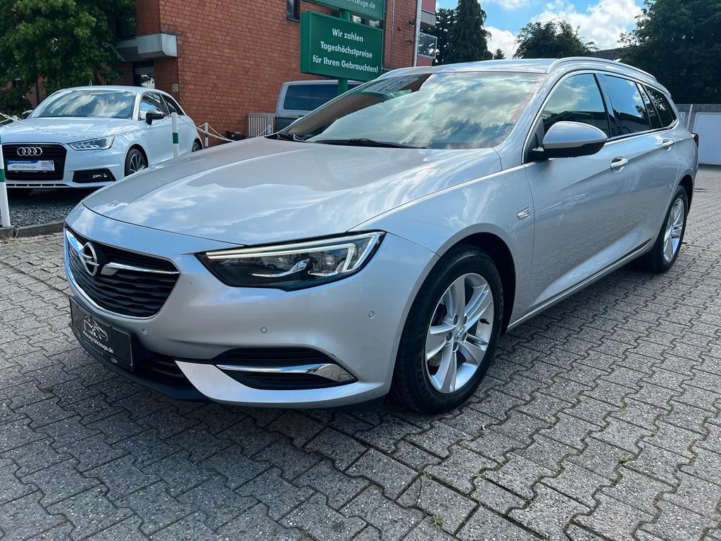 Fahrzeugabbildung Opel Insignia B Sports Tourer INNOVATION 4x4 AUTOMAT.