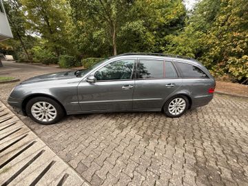 Mercedes E 280 - 7