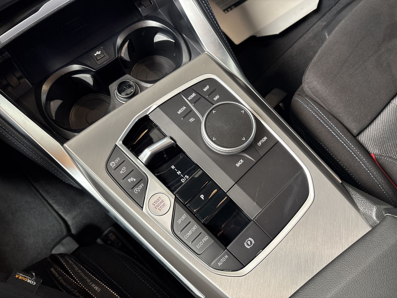 BMW 218 - Bild 14