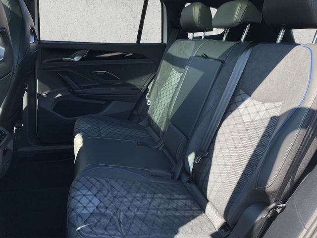 Tayron R-Line 2.0 TDI DSG 4M,IQ.LIGHT,Kamera,AHK