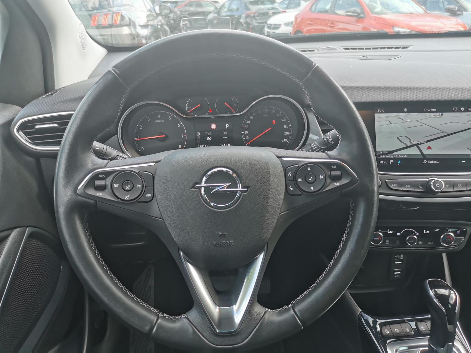 Fahrzeugabbildung Opel Crossland Ultimate*SHZ*PDC+Cam*Head-Up*Navi*