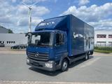 Mercedes-Benz 818 Koffer mit LBW