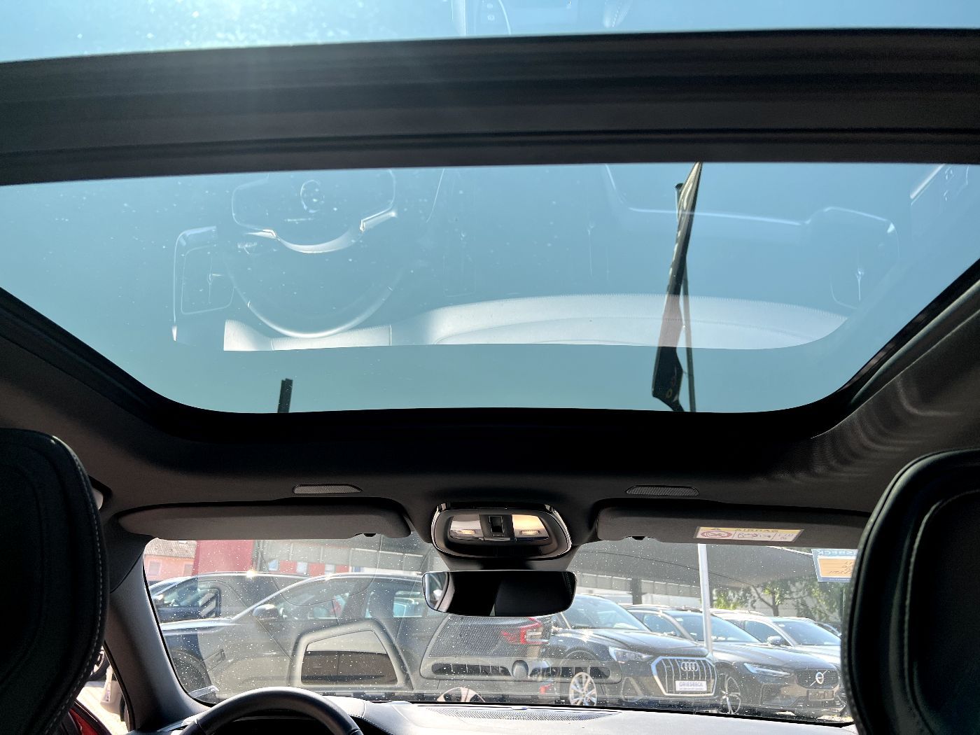 Volvo V60 Kombi Ultimate Bright Recharge LED Nav Leder foto 21