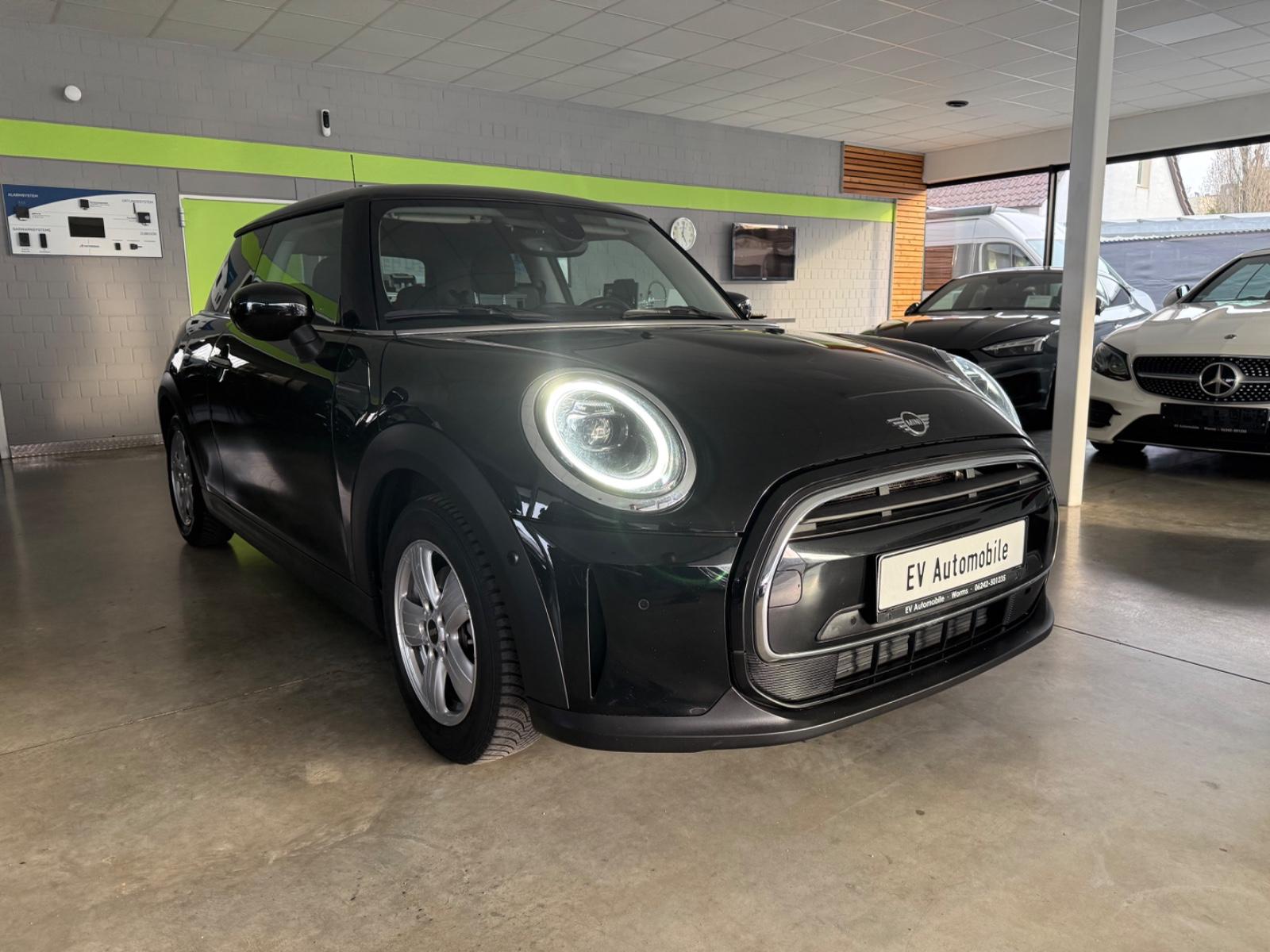 MINI COOPER  Essential Trim LED 1.Hand Premium First