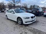 BMW 320d Cabrio*Automatik*Display*Volleder*2-Hand* - BMW 320 aus 2011: 320d