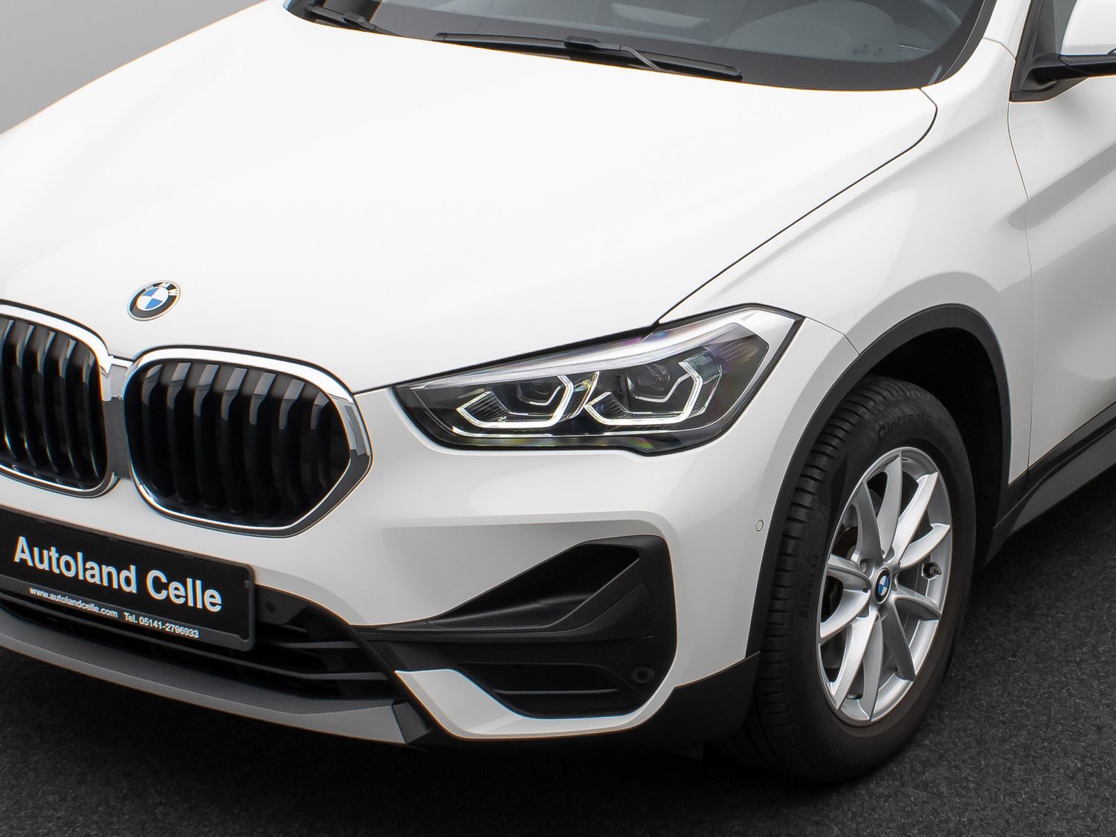 Fahrzeugabbildung BMW X1 sD18i DAB Navi Parkassist Geschwindigkeitsreg