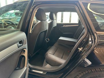 Audi A4 Avant Attraction *Xenon*Sitzh.*1.Hand*