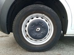Fahrzeugabbildung Master III Pritsche Fahrgest. L2H1 3,5t 3