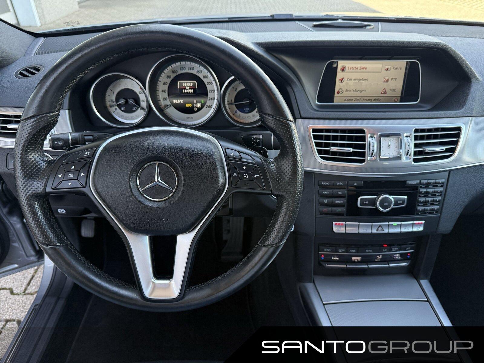 Mercedes-Benz E 220 BlueTEC T-Modell Avantgarde/Navi/SHD/Autom