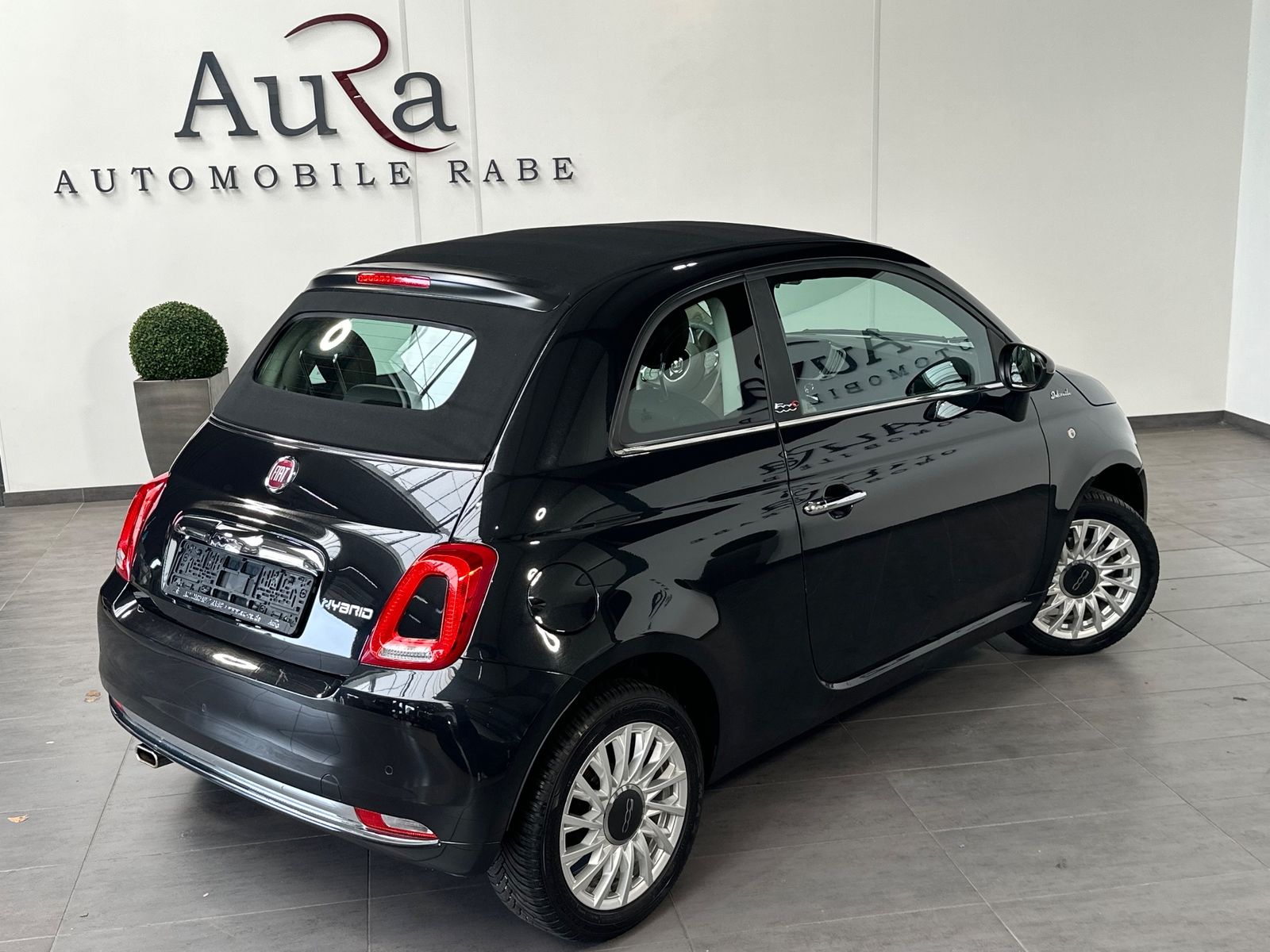 Fahrzeugabbildung Fiat 500C 1.0 GSE Mild-Hybrid Dolcevita CARPLAY
