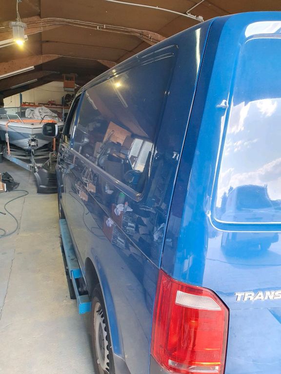 Image of Volkswagen T6 Transporter
