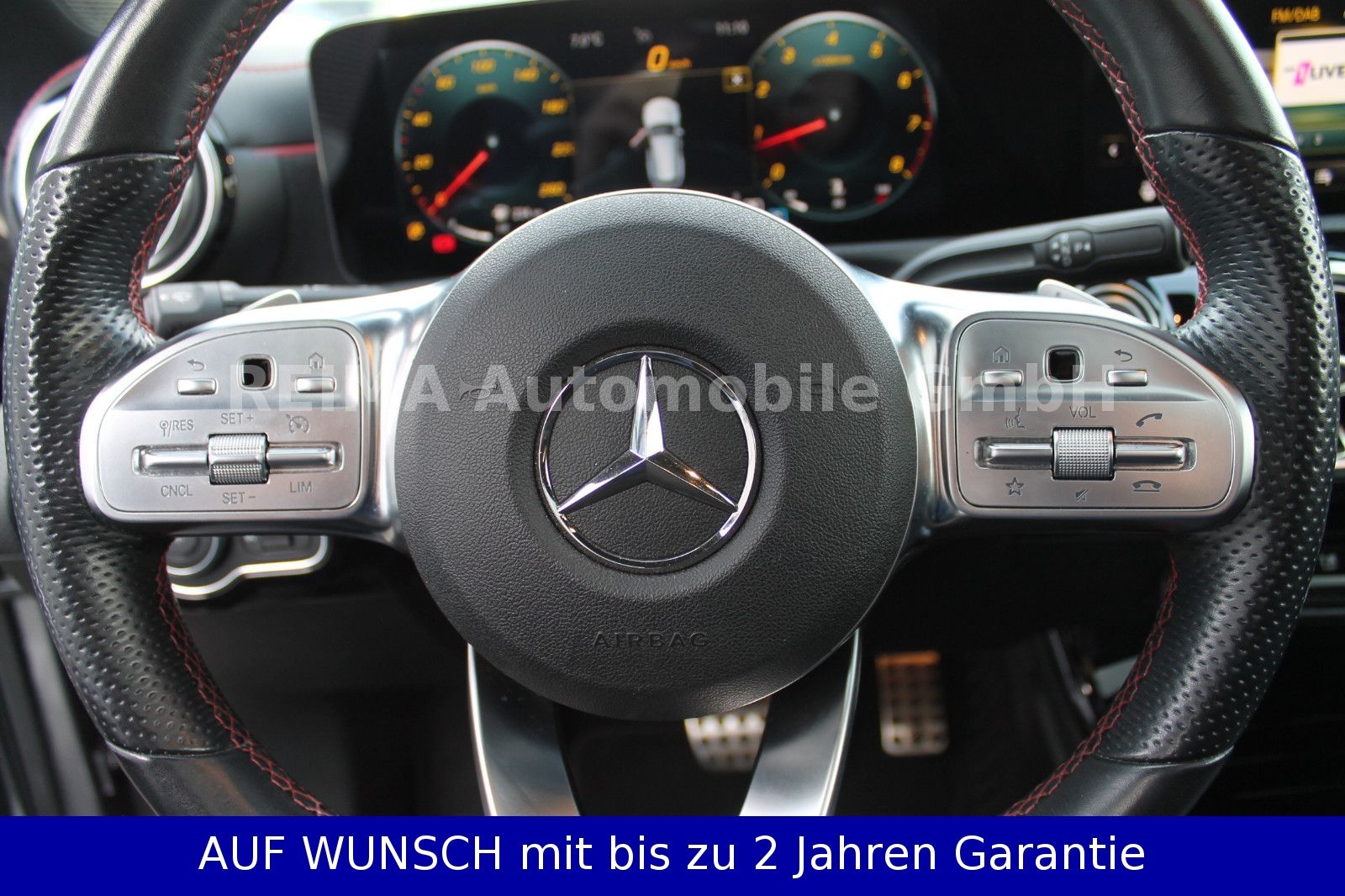 Fahrzeugabbildung Mercedes-Benz CLA 250   Shooting Brake 2,0i, AMG Styling, Pano
