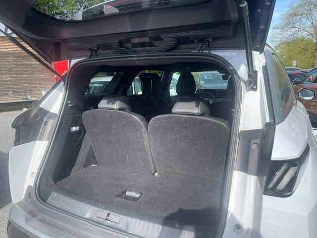 Fahrzeugabbildung Peugeot Neuer 5008 Allure MildHybrid AT+7Sitze+KlimaAT