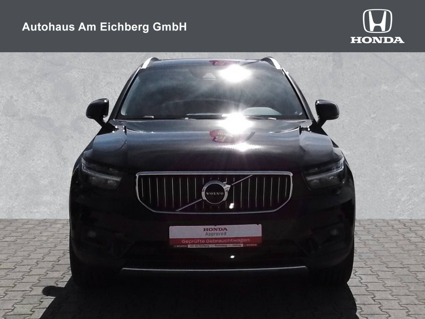 Fahrzeugabbildung Volvo XC 40 Inscription B4 AWD