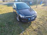 Opel Astra H 1.9 turbo Diesel - Opel Astra Turbo mit Diesel-Antrieb