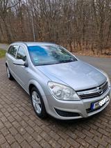 Opel Astra  Tuv 10.25 6 Gang 1.7 ecoflex T... - Opel Astra aus 2009 mit Diesel-Antrieb: Kombi, 1.7