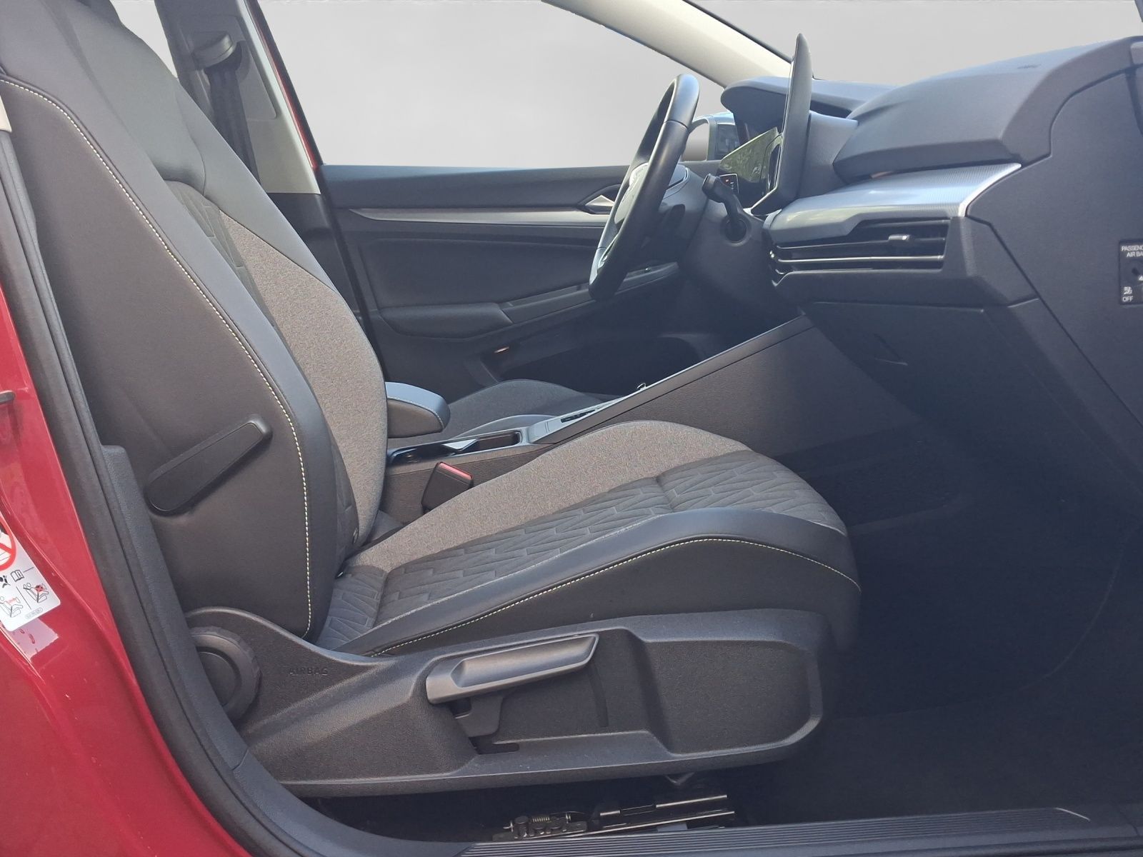 Volkswagen Golf 2.0 TDI DSG GOAL ASSIST 360° LM16 foto 4