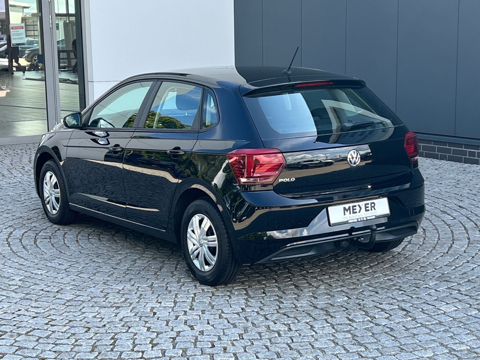 Fahrzeugabbildung Volkswagen Polo Trendline 1.0 BMT *AHK, Cool & Sound, Conne