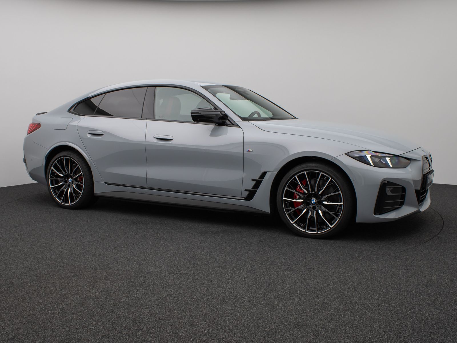 Fahrzeugabbildung BMW i4 M50 Gran Coupè 360°HUD H/K AHK ACC Komfort