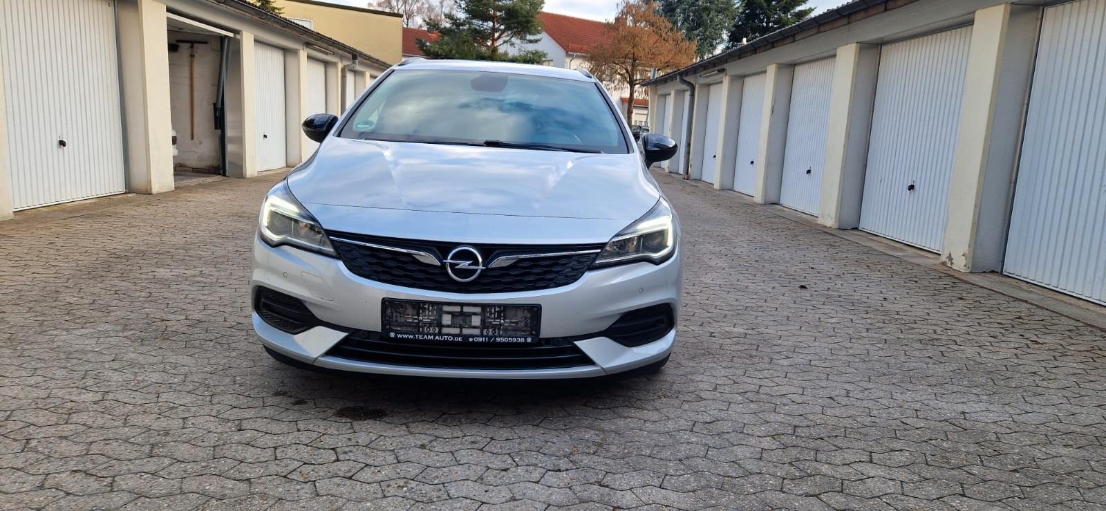 Opel Astra K Sports Automatik