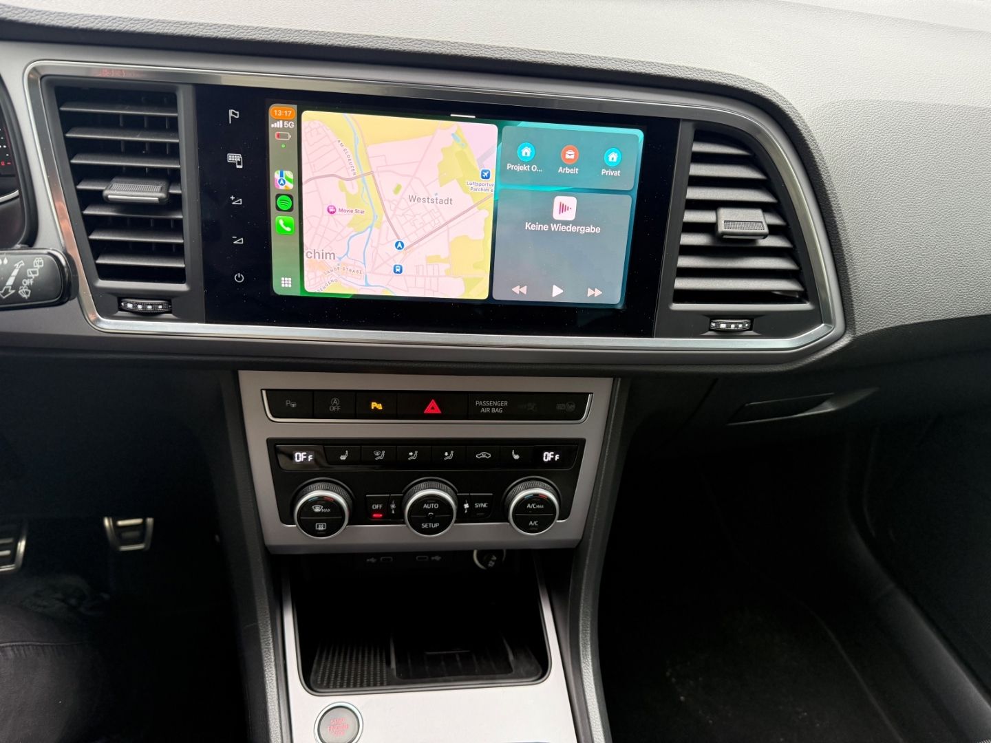 SEAT Ateca FR AHK-klappbar Navi Digitales Cockpit LED - Image 18
