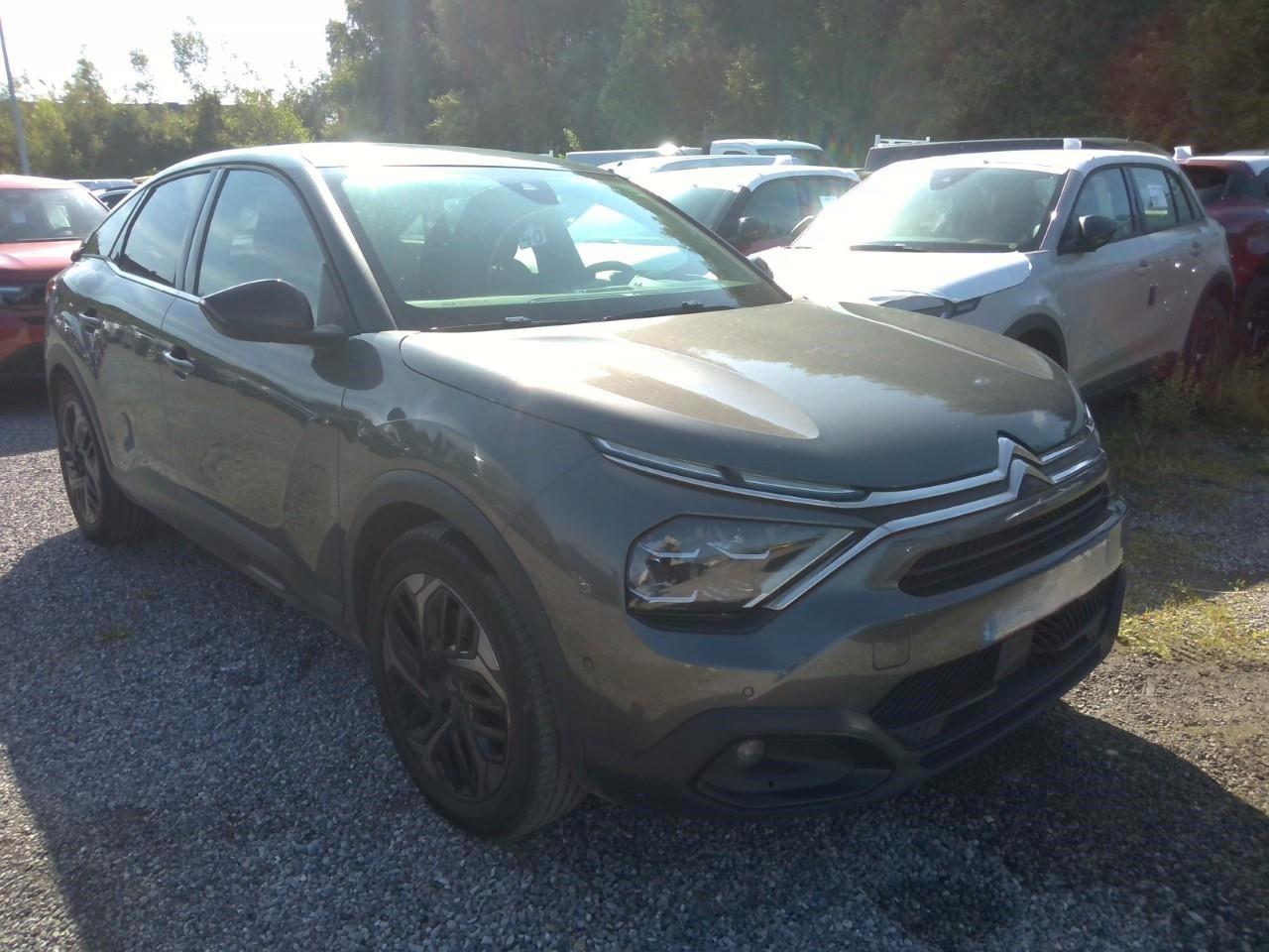 Citroën C4 SHINE PACK 12 PT 130 HIFI*HUD*KAM360*PANO*18