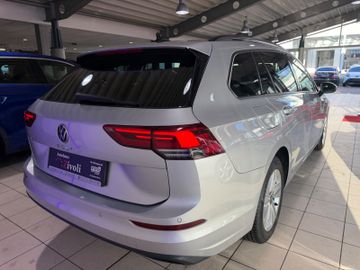 Volkswagen Golf - 5