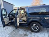 Ford Expedition - Ford: Allradantrieb