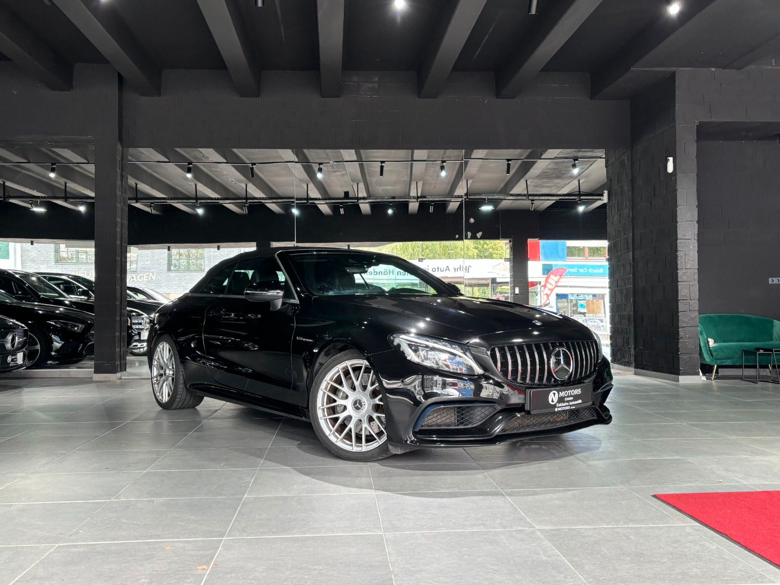 Fahrzeugabbildung Mercedes-Benz C 63 AMG Cabrio*Burmester*Ambiente*HUD*S-Auspuff