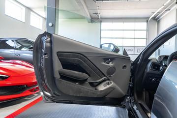 2021 Aston Martin V8 VANTAGE 缩略图 16