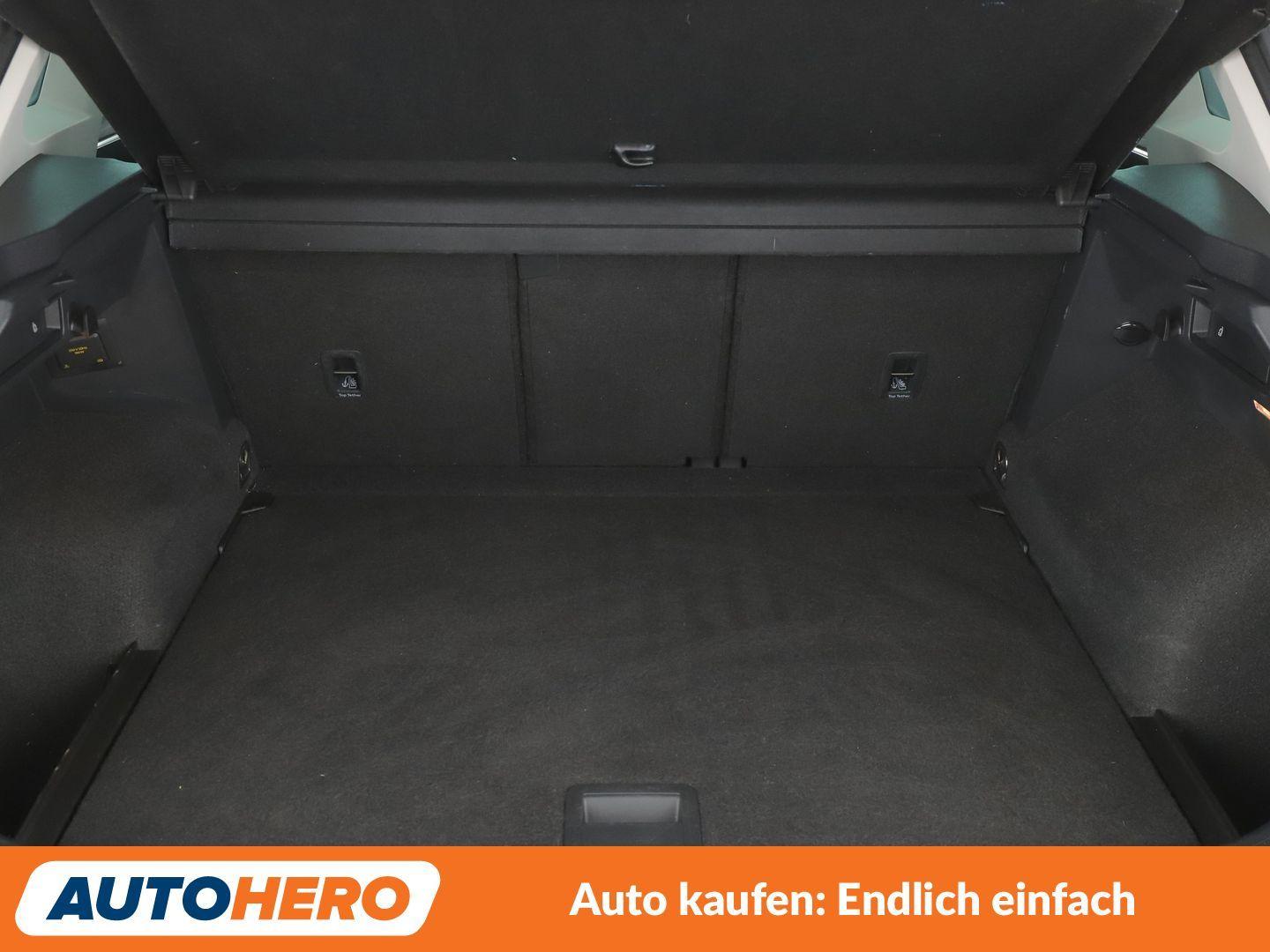 Volkswagen Tiguan 1.5 TSI ACT Elegance Aut.*NAVI*LED*ACC*