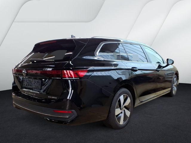 Passat Variant 1.5 eHybrid DSG BUSINESS LED+AHK+