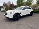 Infiniti QX70 30d S S - Infiniti QX70 von privat