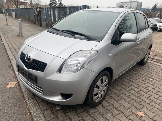 Toyota Yaris Sol*Klimaanlage*2.Besitz*Anhängerkupplung*