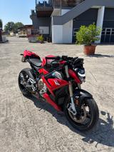 BMW S1000R