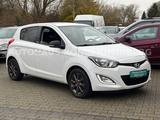 Hyundai i20 FIFA World Cup Edition*1.HAND* - Hyundai Gebrauchtwagen in Kassel