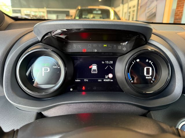 Toyota Yaris Hybrid Premiere Edition *HUD*ALLWETTER*
