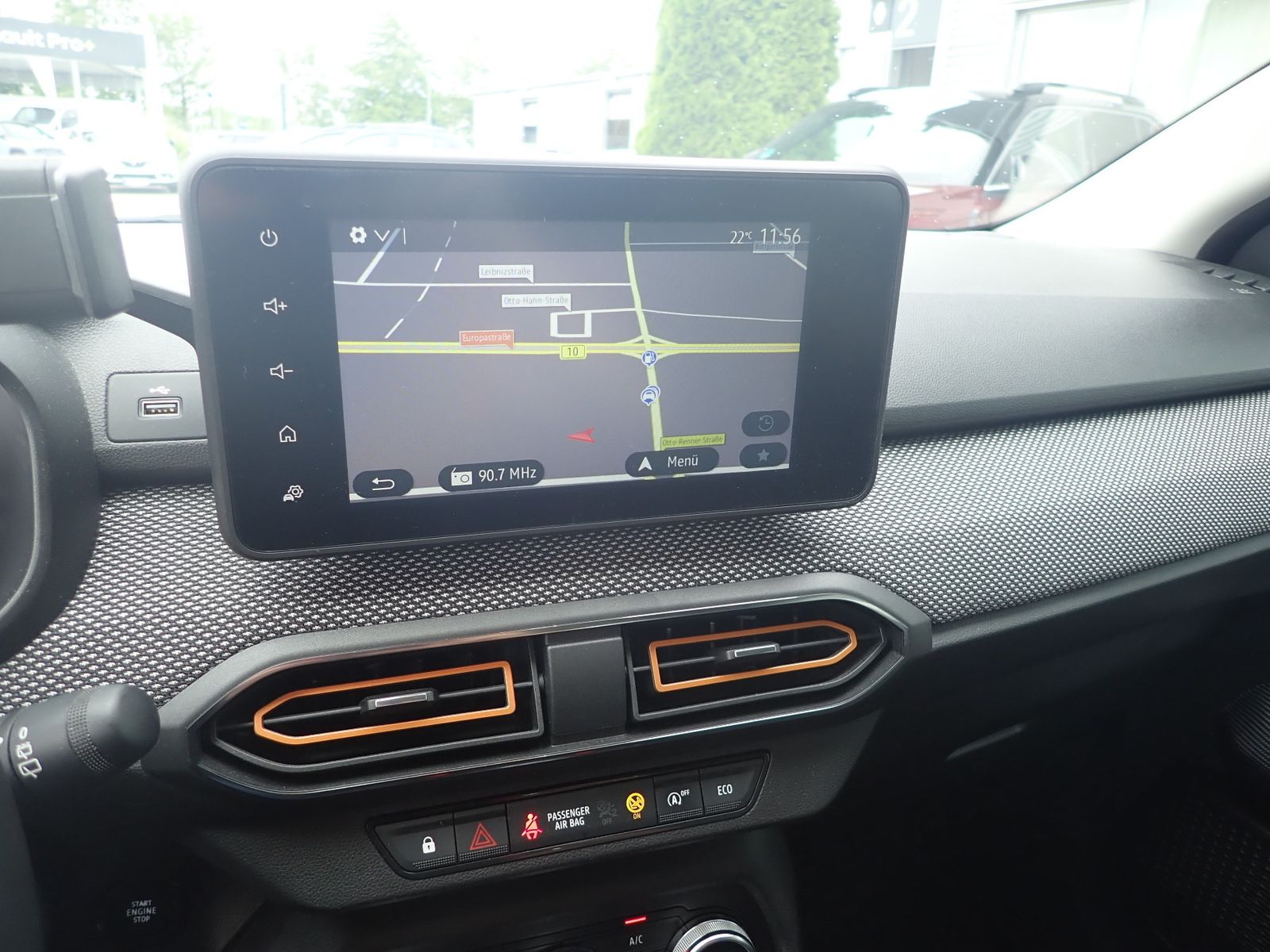 Fahrzeugabbildung Dacia Sandero Stepway Comfort TCe 100 ECO-G